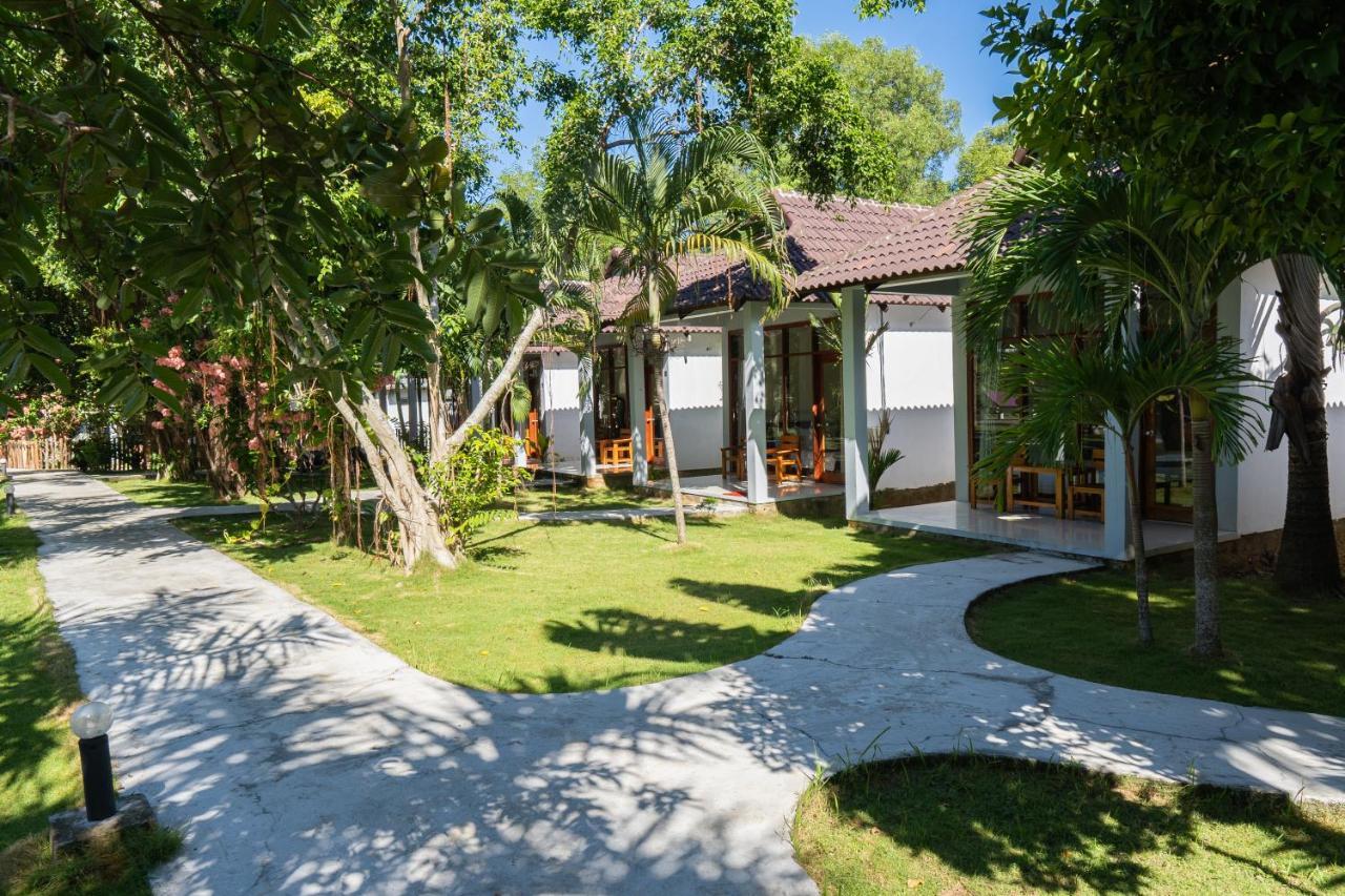 Hoa Nhat Lan Bungalow Фукуок Екстер'єр фото